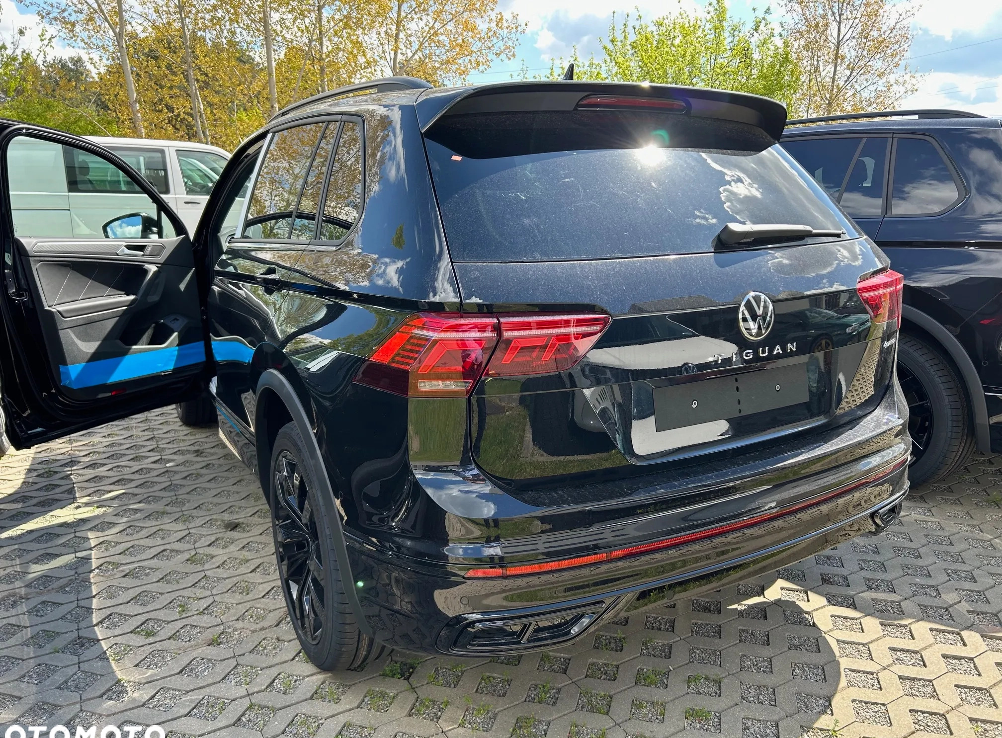 Volkswagen Tiguan cena 234160 przebieg: 10, rok produkcji 2024 z Olszyna małe 37